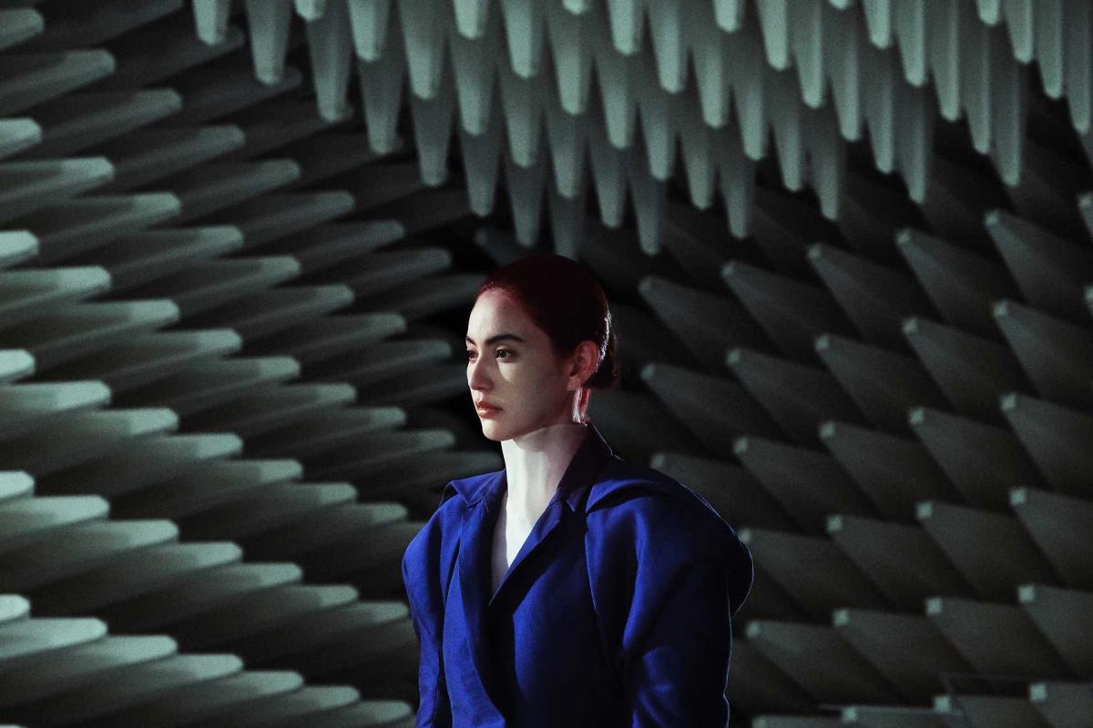 有用的鬼 A Useful Ghost